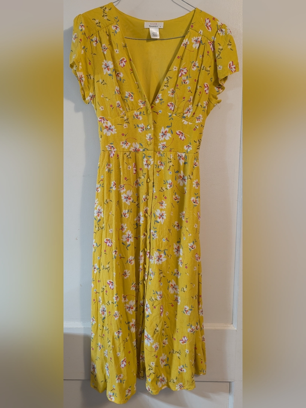 Urban Romantics Yellow Floral V-Neck Button Midi Dress